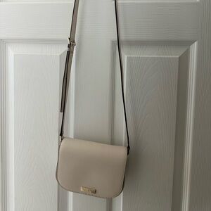 Kate Spade Elegant Cream Crossbody Bag NWT